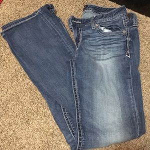 Express brand women’s Stella low rise jeans